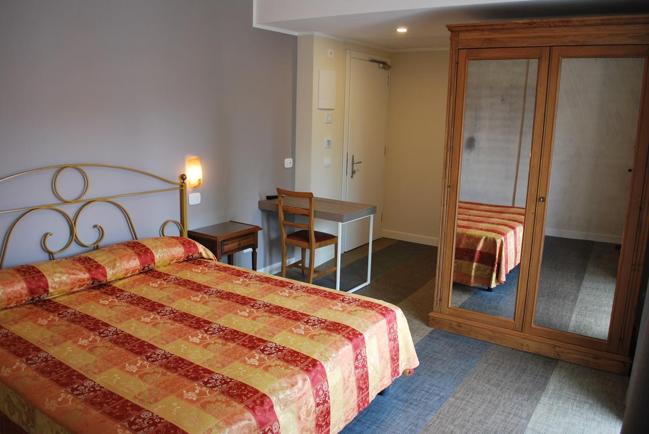 Hotel Europa 가르다 외부 사진