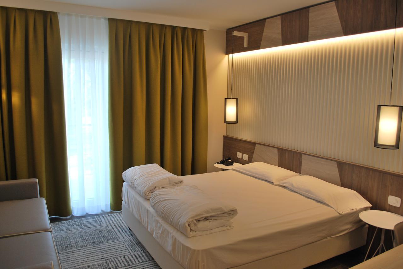 Hotel Europa 가르다 외부 사진