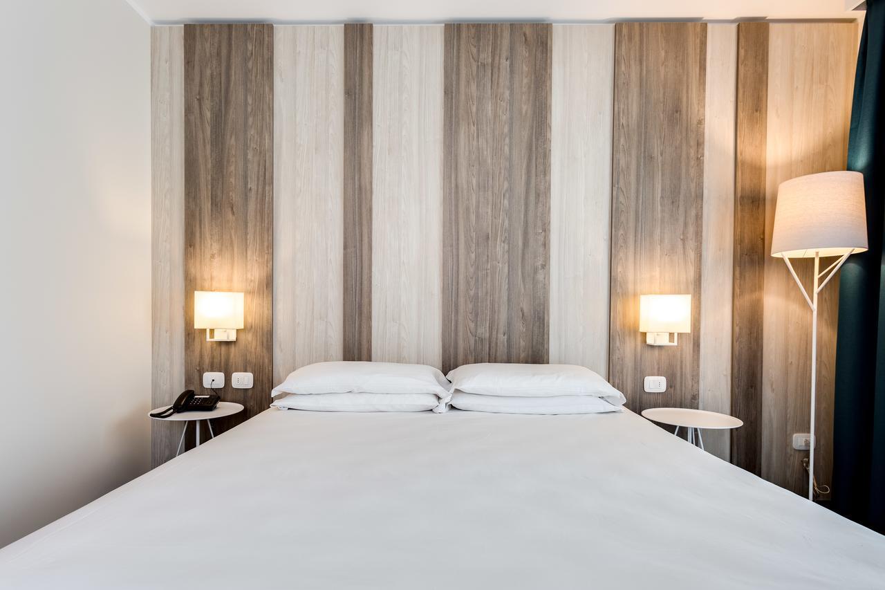 Hotel Europa 가르다 외부 사진